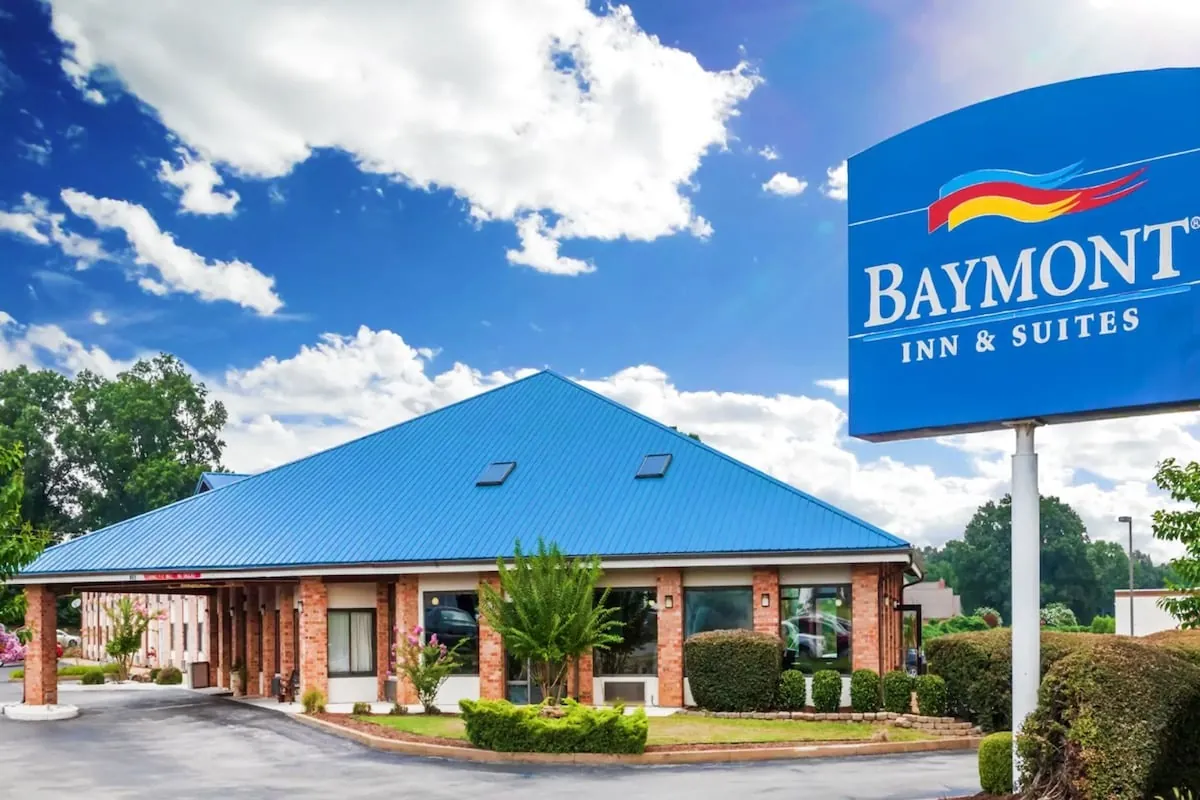 Baymont by Wyndham Jackson, room with private jacuzzi, photo 4