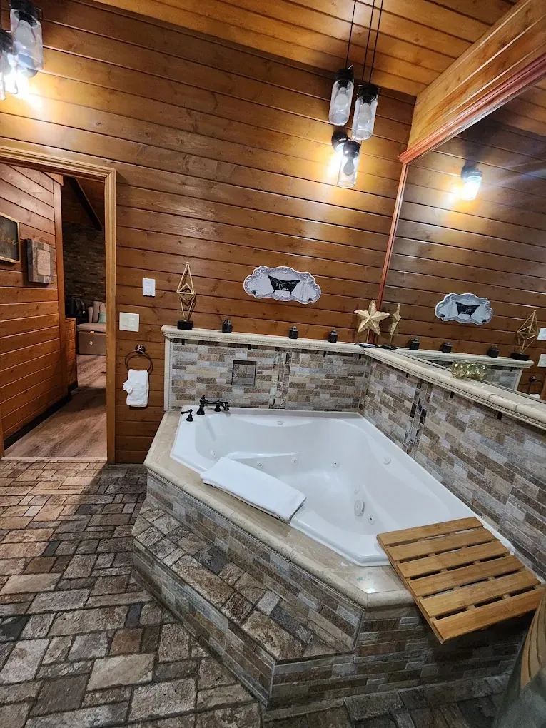 Dunes Motel, room with private jacuzzi, photo 1