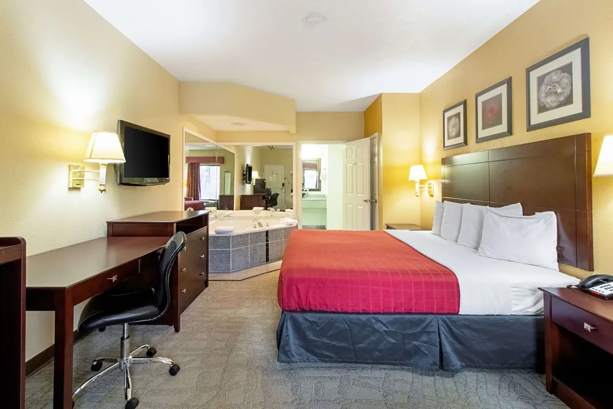 Quality Inn and Suites Dickson, photo 2