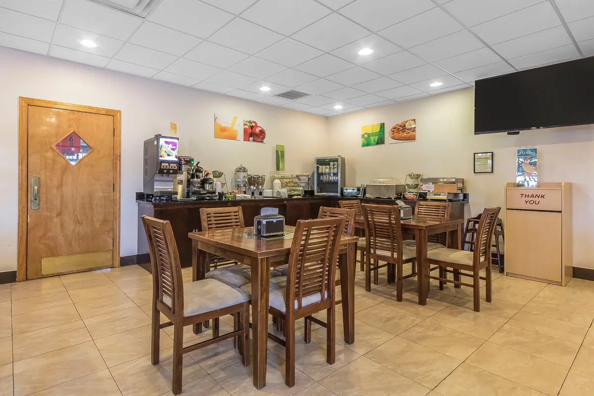 Quality Inn and Suites Dickson, photo 3