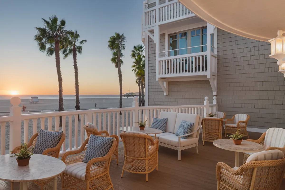 Shutters on the Beach, room with private jacuzzi, photo 5