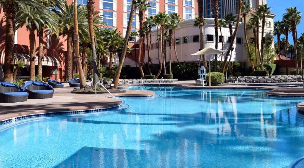 TI - Treasure Island Hotel & Casino 4
