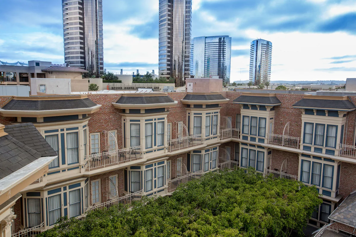 The Horton Grand Hotel 5