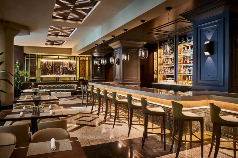 Atheneum Suite Hotel 5