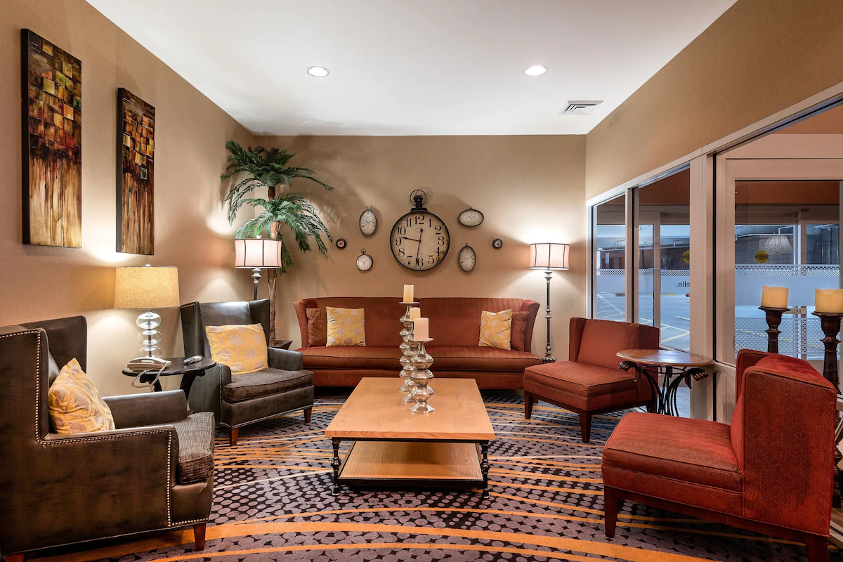 Hampton Inn Charlotte Uptown 4