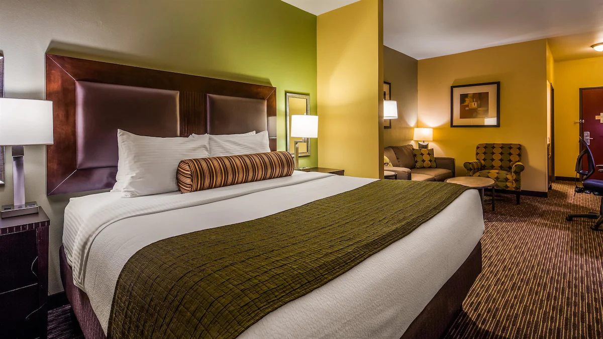 Best Western Plus Duncanville Dallas 2