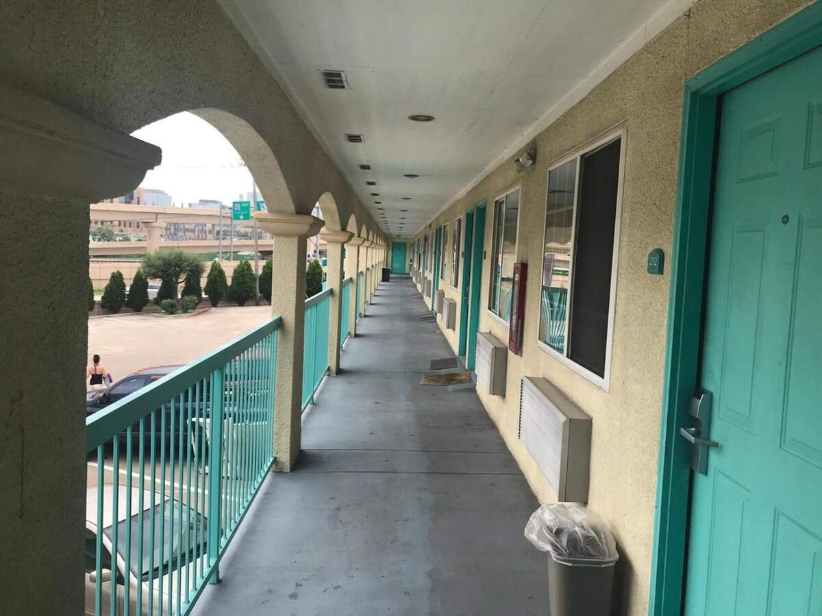 Bestway Inn Dallas 3