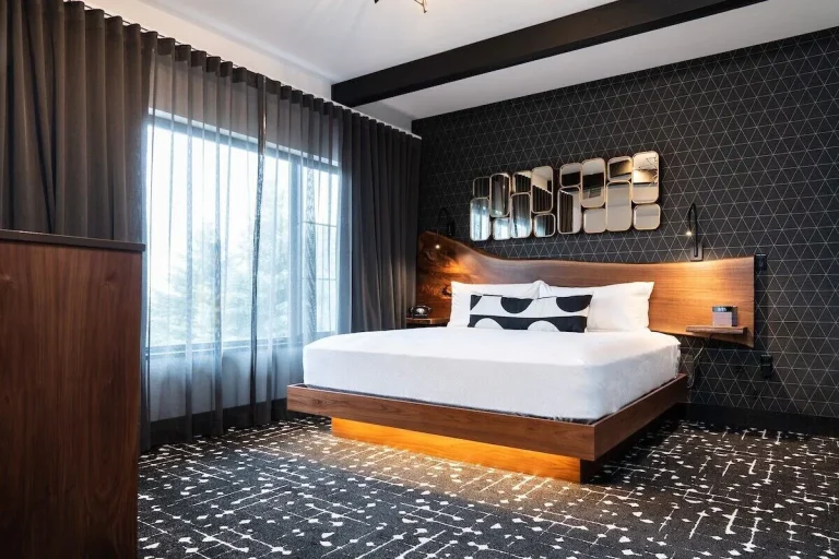 Hotel Earl of Charlevoix 3
