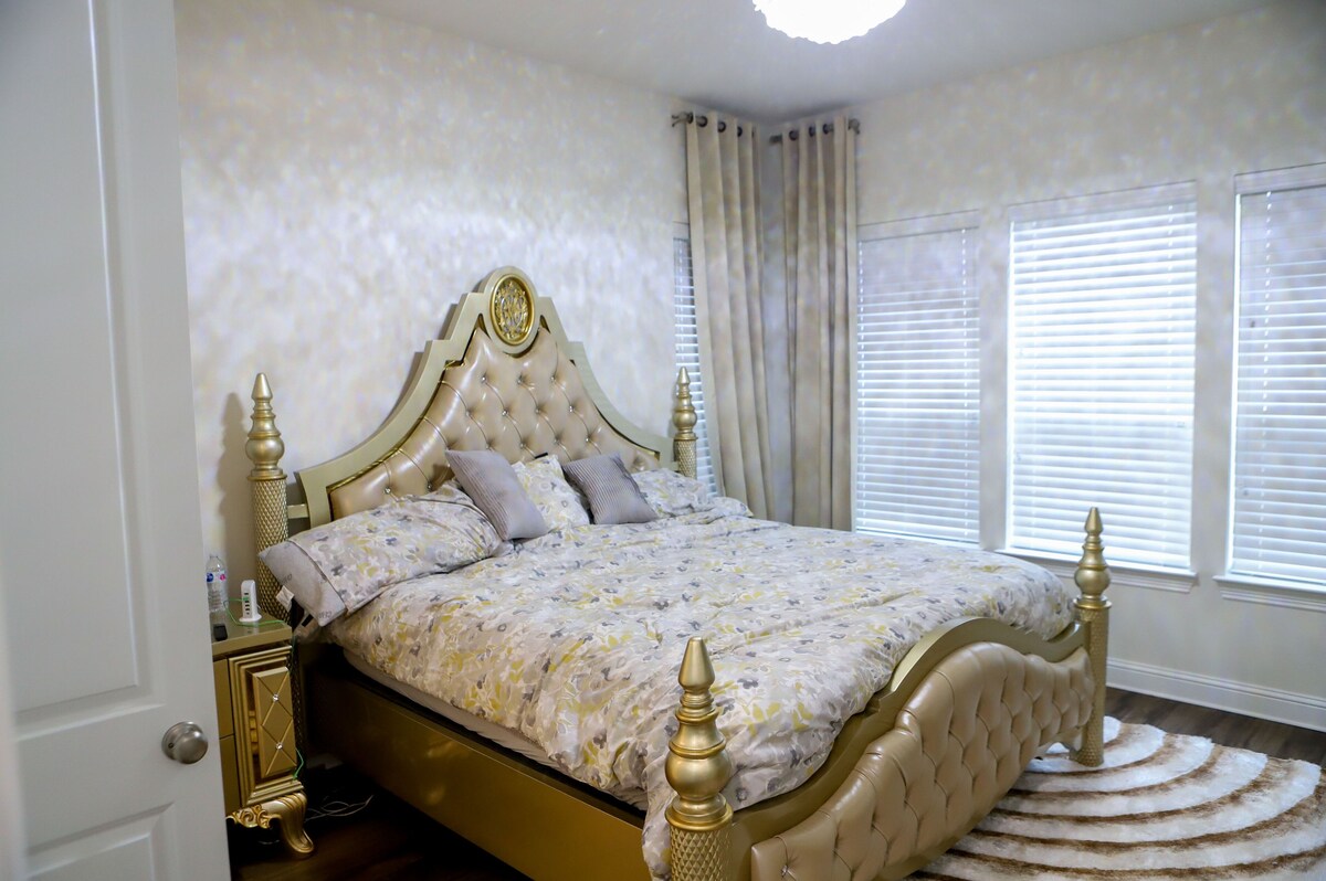 House Of Elegance 6