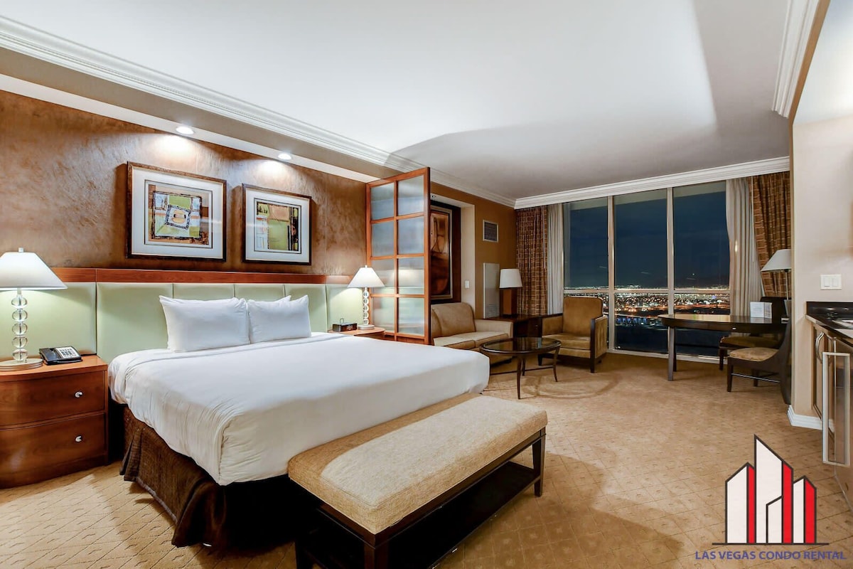 MGM Signature Jacuzzi Studio 2