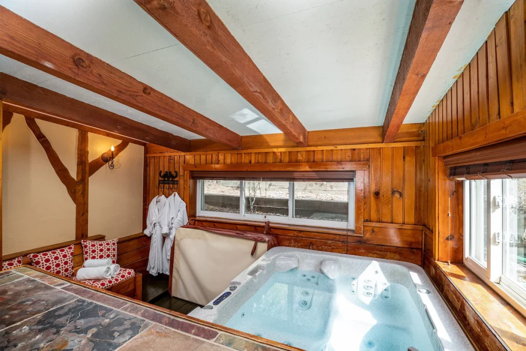 Highland Haven Creekside Inn
