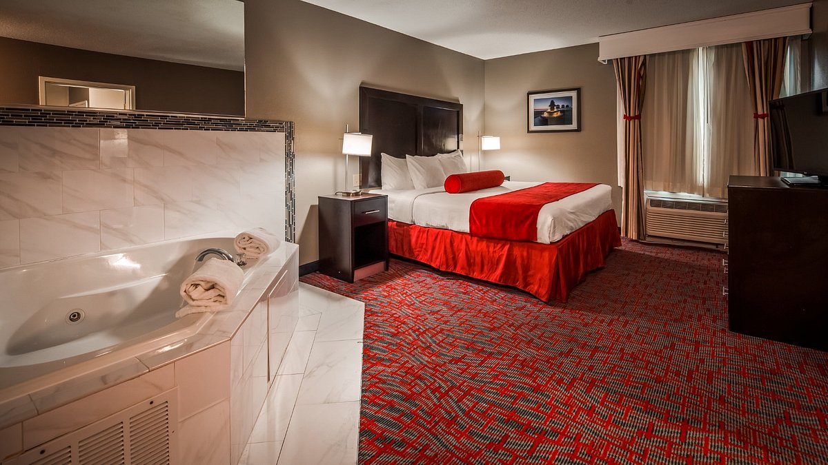 Romantic Hotels with Jacuzzi in room in South Carolina