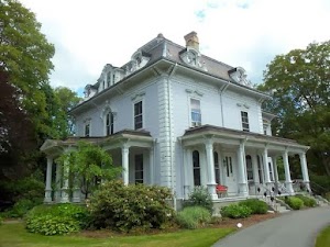 Proctor Mansion Inn