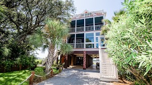 Regatta Inn place picture