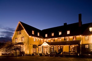 The Settlers Inn place picture