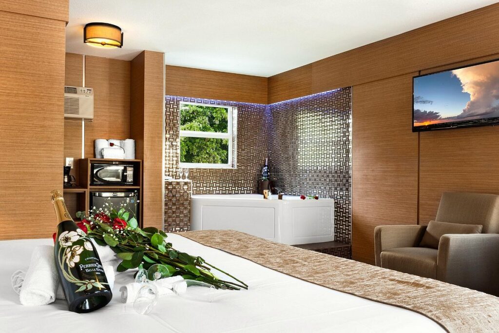 The Garden Hotel & Resort