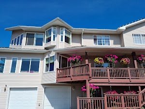 Alaska Sundance Retreat Bed & Breakfast place picture