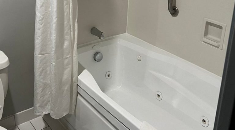 Four Points by Sheraton York