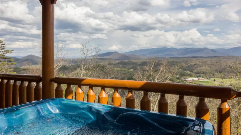 Rustic Luxury Cabin with Awesome Views Sevierville - jacuzzi hotel room