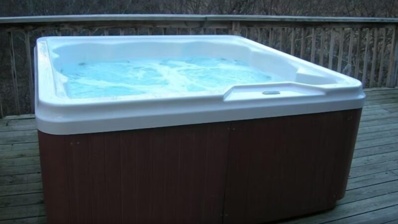 Seclusion on 46 Private Acres – Log Home with Hot Tub, cabin with a private hot tub
