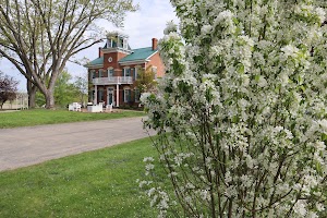 Cloran Mansion Bed and Breakfast