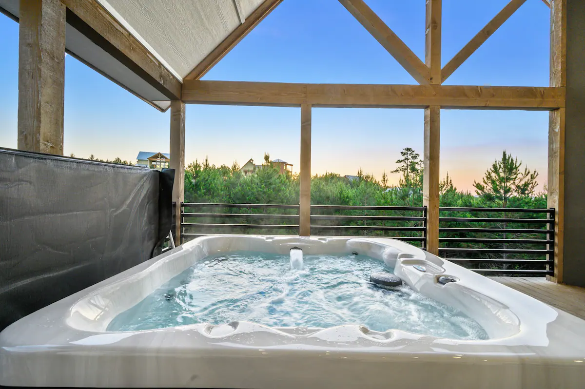 Cabins with Hot Tub in Oklahoma