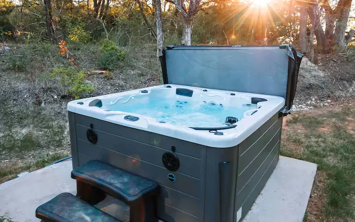 Lakeside South at Live Oak Lake, cabin with a private hot tub, photo 1