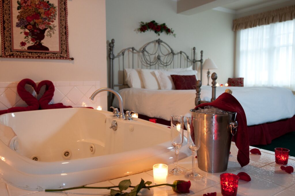 Snowflake Inn, room with private jacuzzi, photo 2