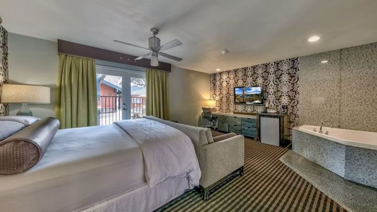 3 Peaks Resort & Beach Club
