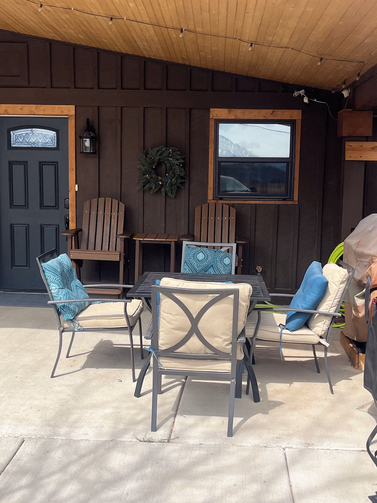 Perfect Get Away, Mountain Views, cabin with a private hot tub, photo 4