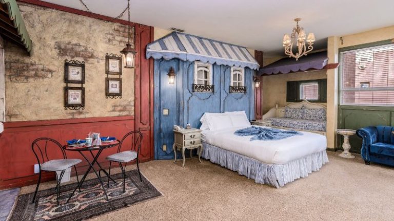 Adobe Grand Villas