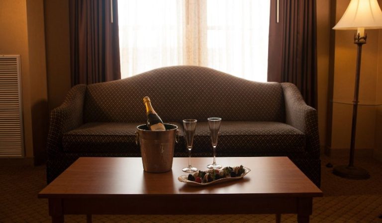 Ambassador Hotel Milwaukee, Trademark Collection by Wyndham
