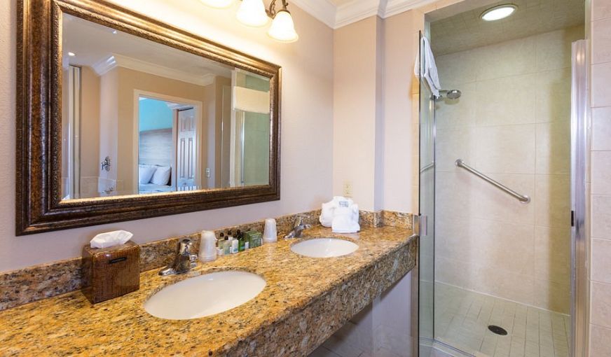 Amelia Hotel at the Beach, room with private jacuzzi, photo 4