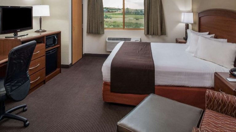 AmericInn by Wyndham Belle Fourche