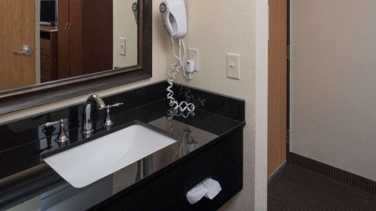 AmericInn by Wyndham Belle Fourche
