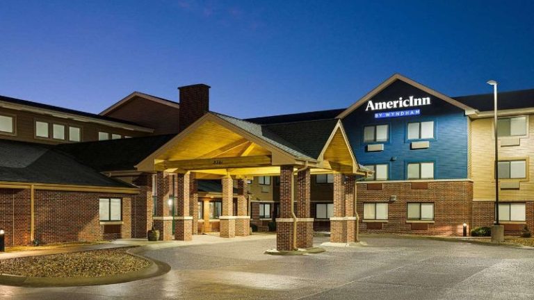 AmericInn by Wyndham Lincoln South