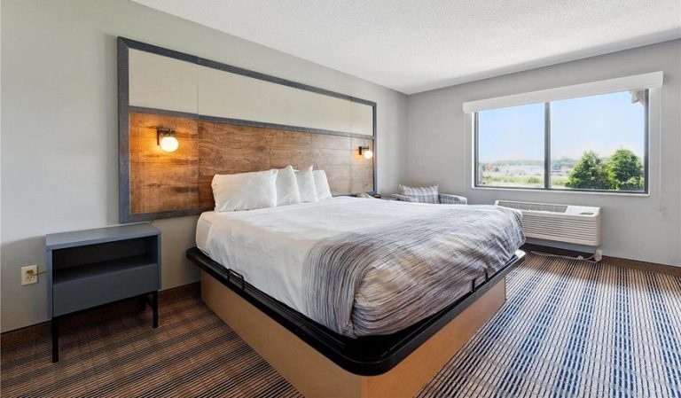 AmericInn by Wyndham Wisconsin Dells