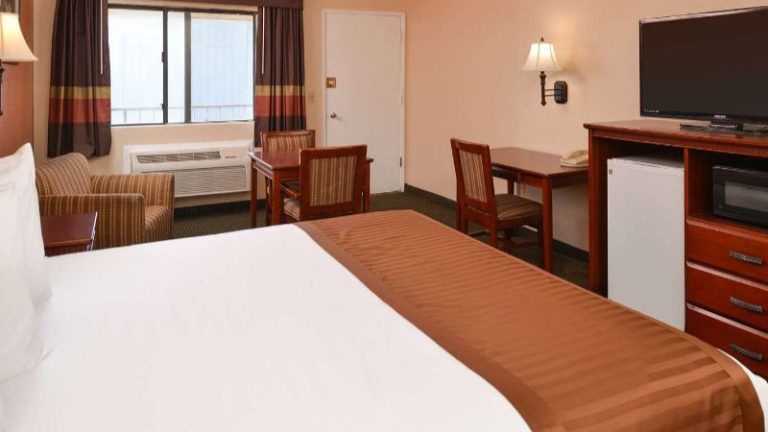 Americas Best Value Inn & Suites Bakersfield E