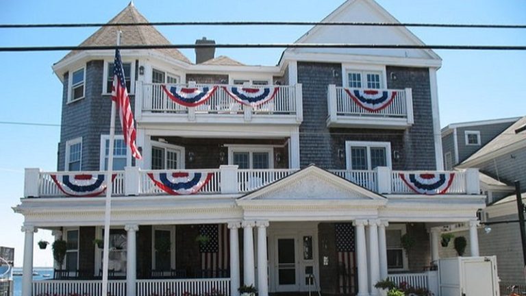 Anchor Inn Beach House