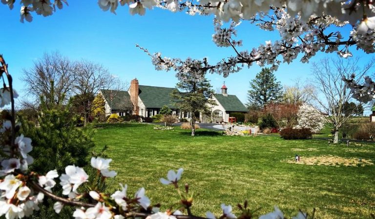 Annville Inn Bed & Breakfast
