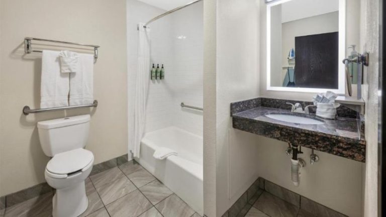 Best Western Airport Albuquerque Inn Suites Hotel & Suites