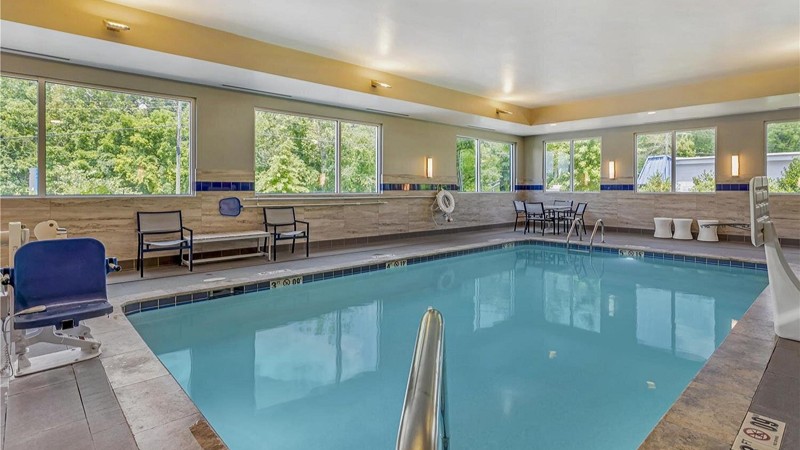 Best Western Asheville -Blue Ridge Parkway, room with private jacuzzi, photo 6