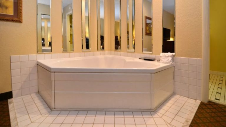 Best Western Coach House