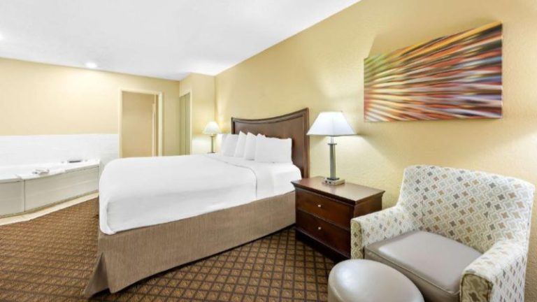 Best Western Coach House