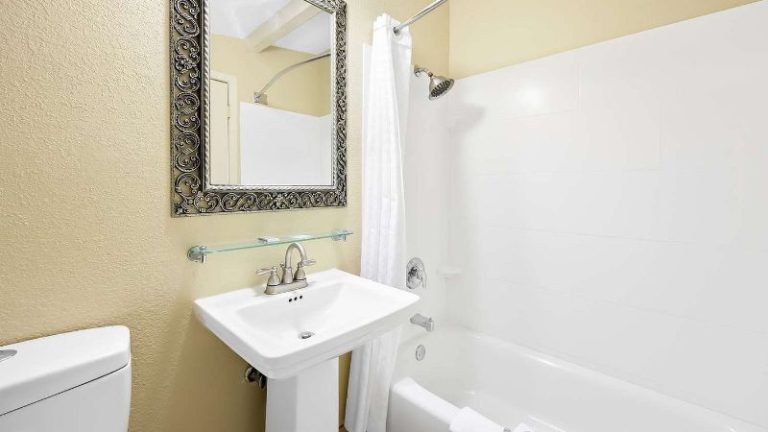 Best Western Coach House