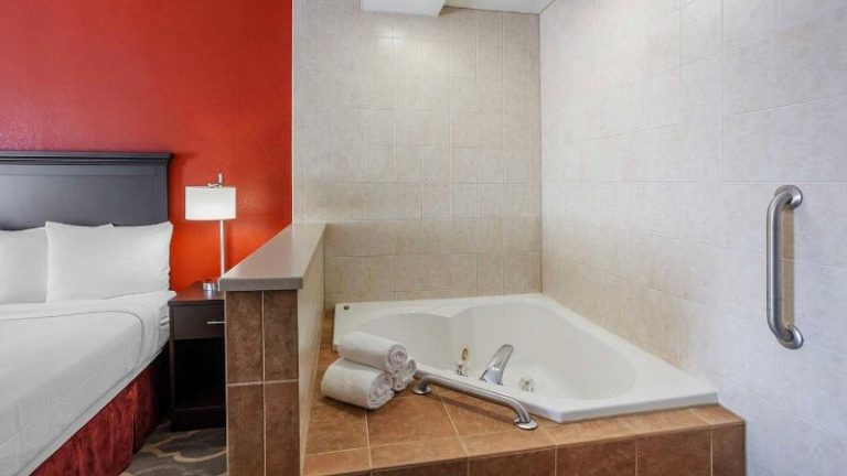 Best Western Inn At Blakeslee-Pocono