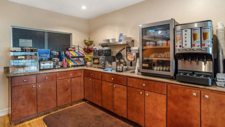 Best Western Oak Manor
