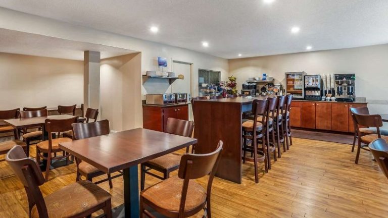Best Western Oak Manor