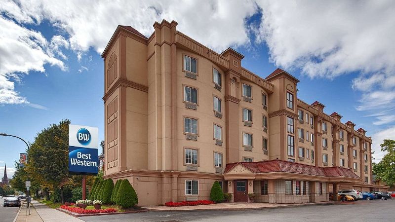 Best Western On The Avenue, room with private jacuzzi, photo 7