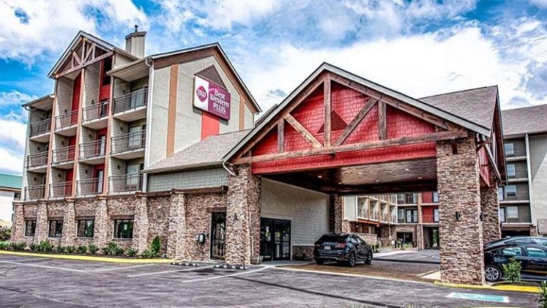 Best Western Plus Apple Valley Lodge Pigeon Forge